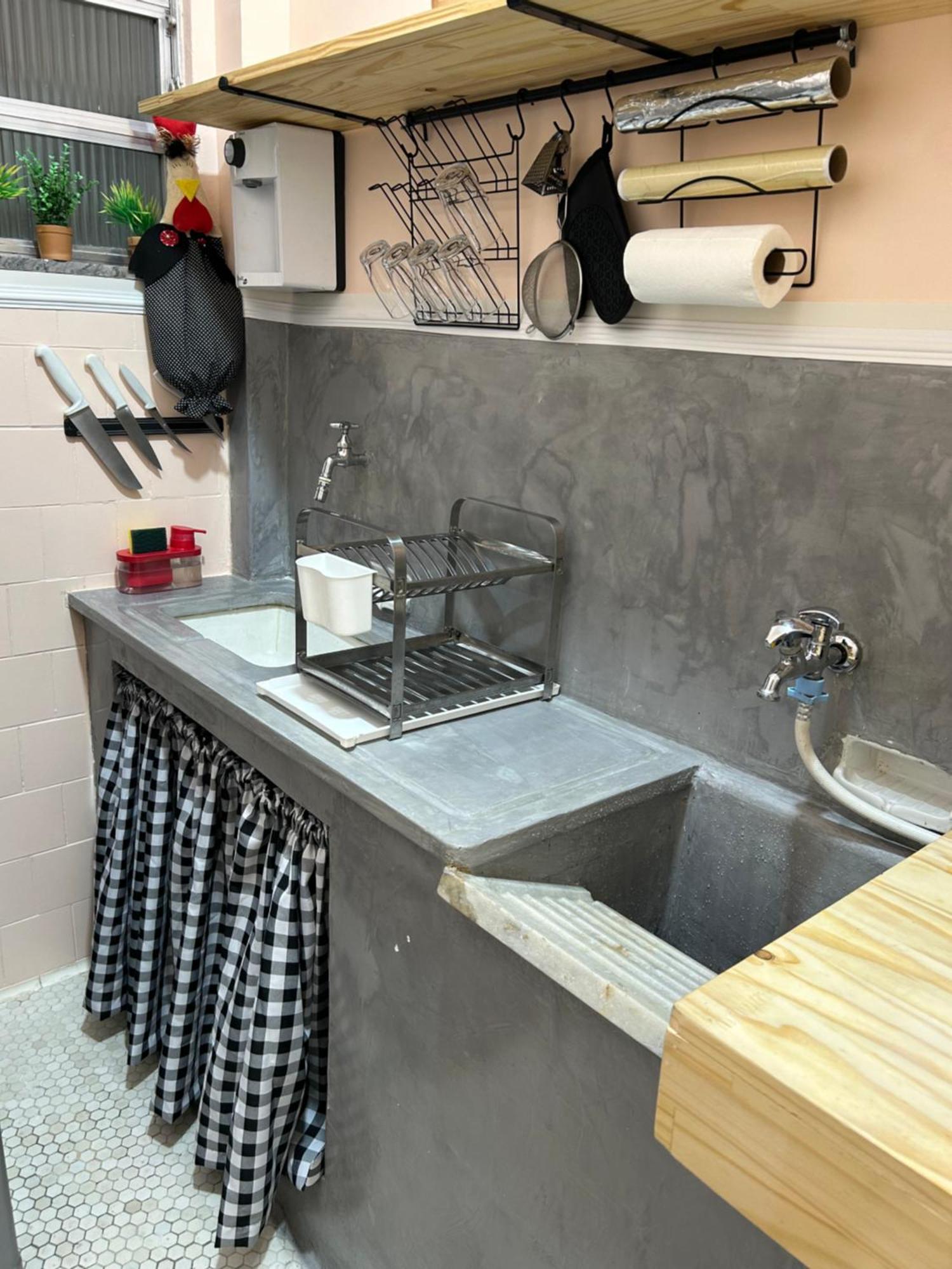 Pe Na Areia Na Quadra Copacabana Localizacao Rio Wifi 100mb Apartamento *